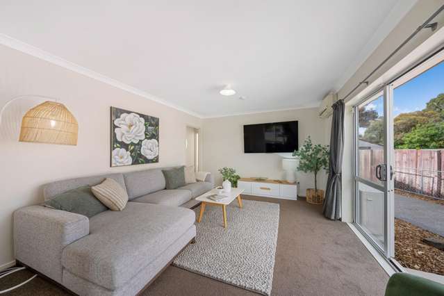 22 Sandown Crescent Aranui_1