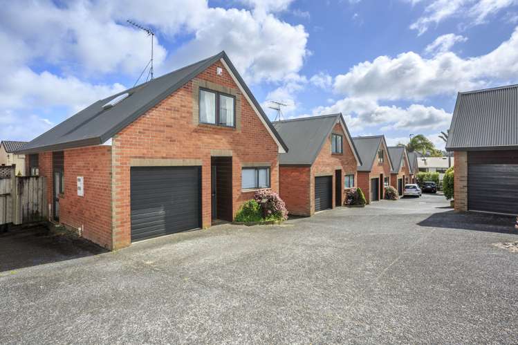 12/37 Fields Parade Oteha_5