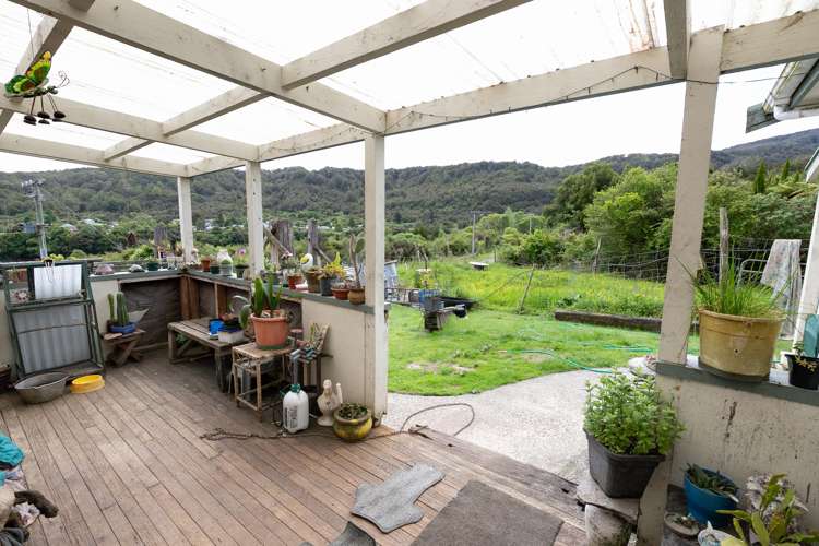 1042 State Highway 7 Dobson_10