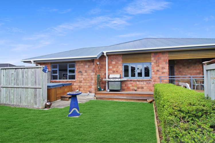 53 Karamea Street Whalers Gate_2