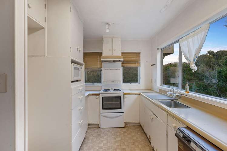 273A Royal Road Massey_14