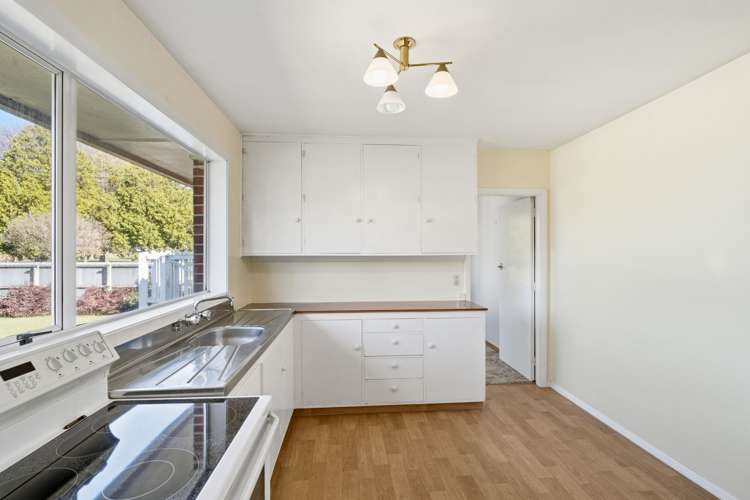 33 Staveley Street Avonhead_6