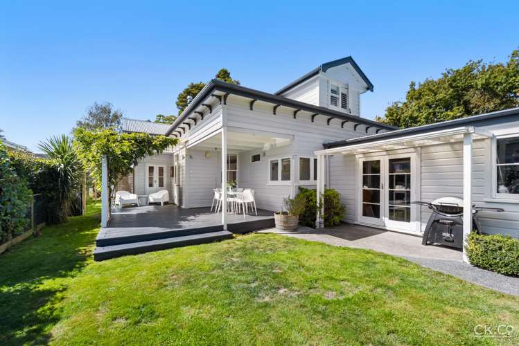 2 Barton Road Heretaunga_31