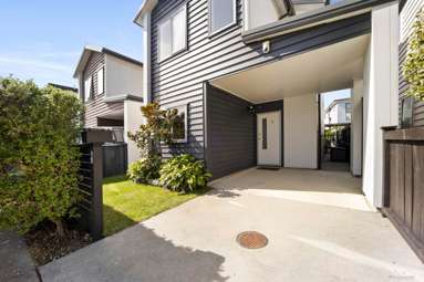 9 Silvereye Road_2