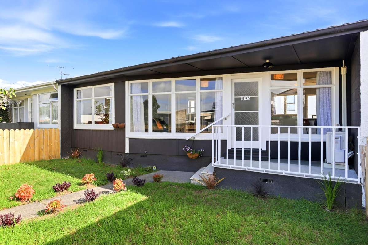 2/276 Rosebank Road_0