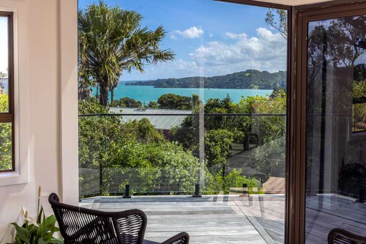 16 Ocean Road Surfdale_5