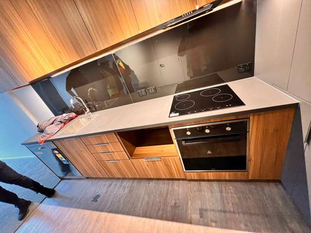 611/21 King Street Mount Cook_1