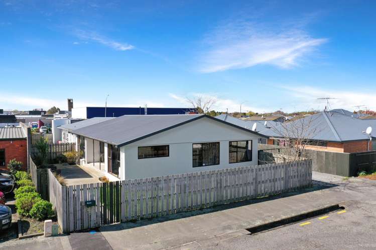 17 Mona Square Ashburton_29