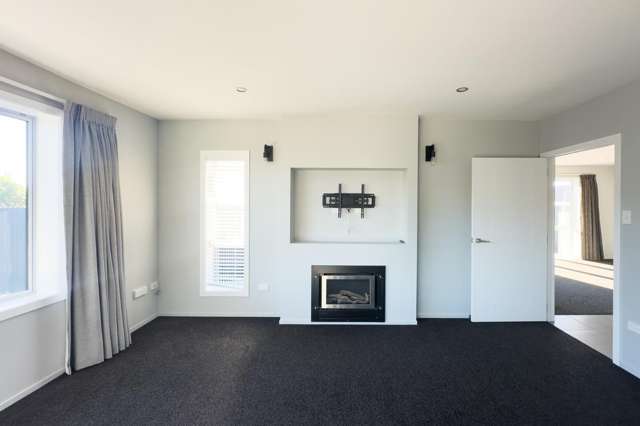 77 Neil Street Hornby_1