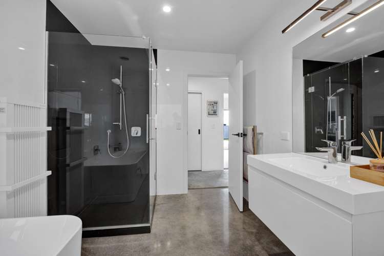 6 Hawetaone Street Bell Block_19