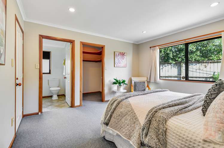 5 Hampstead Way Rototuna North_11