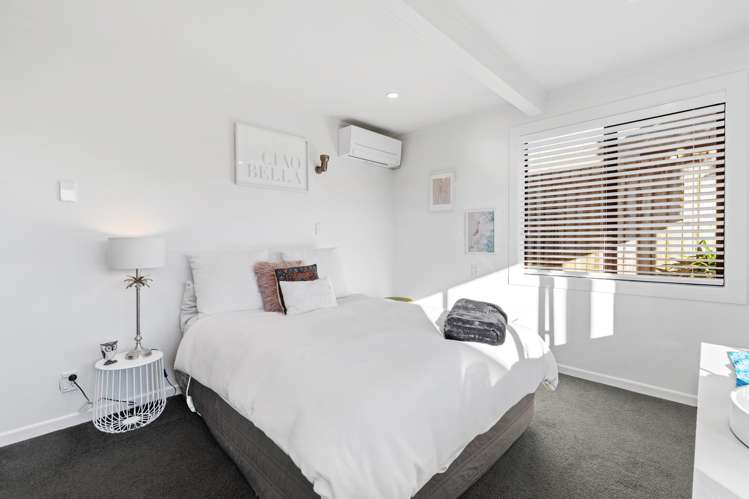 48 Gulf View Road Murrays Bay_10