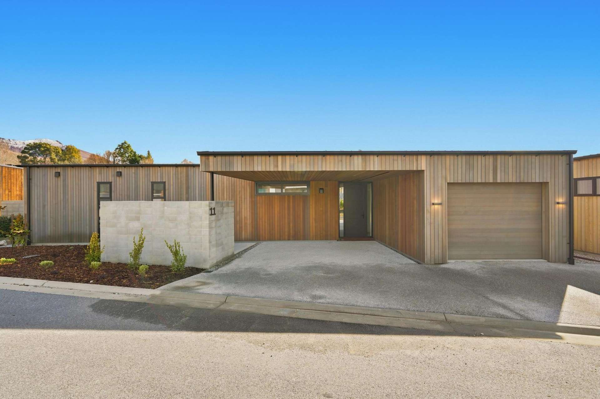 11 Fern Burn Close Wanaka_0
