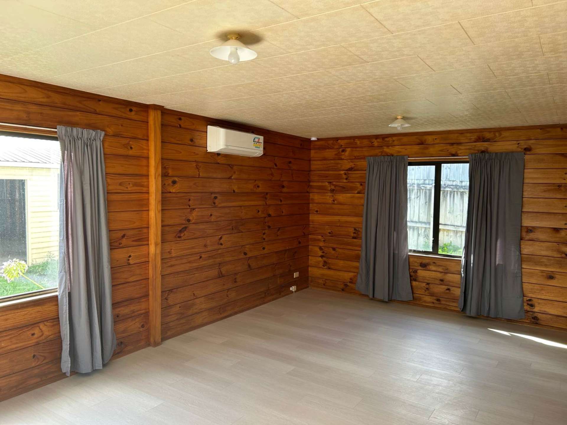 2/116 Porchester Road Papakura_0