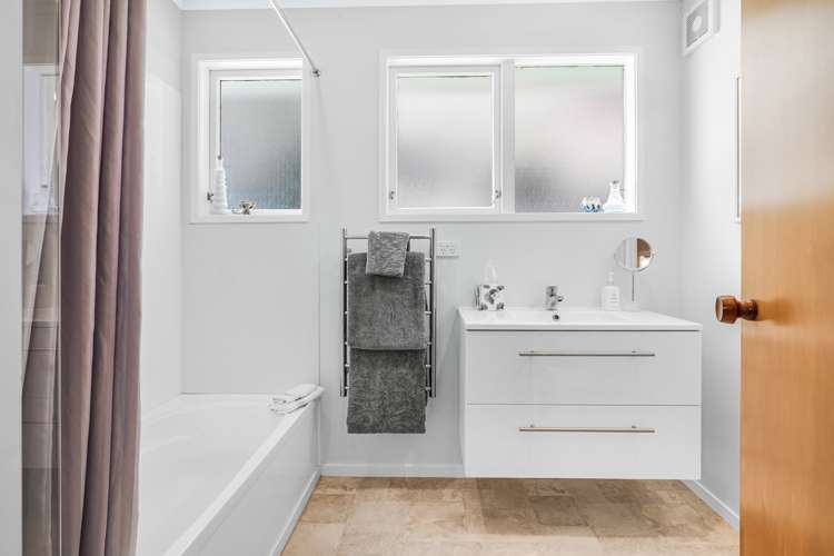 7 Birch Hill Place Dinsdale_16