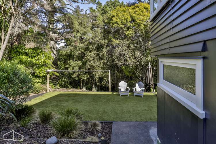 1 Miha Road Titirangi_18