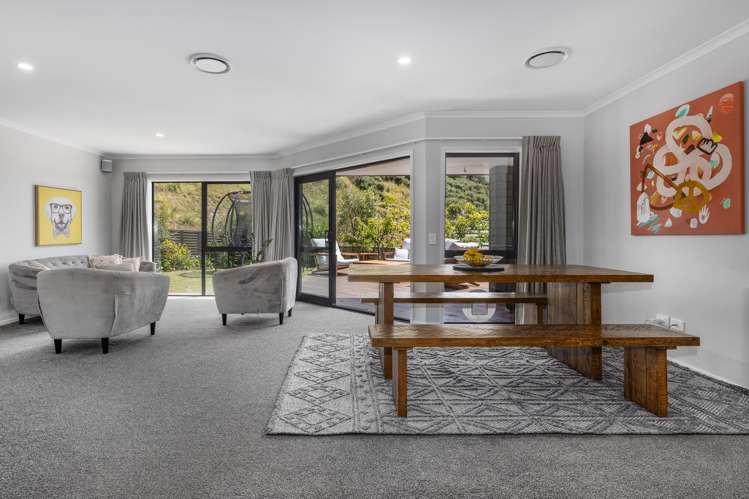 2 Roundhouse Close Whitby_10