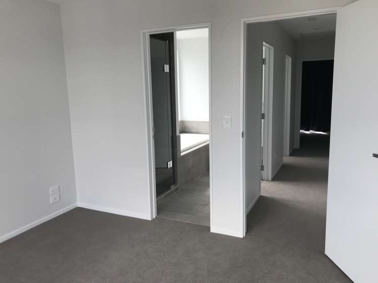 21 Settlers Avenue Hobsonville_11