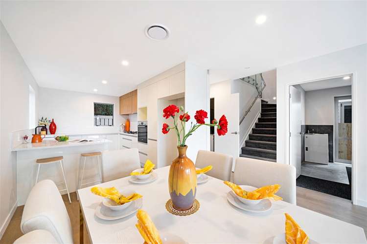 240e Whitney Street Blockhouse Bay_13