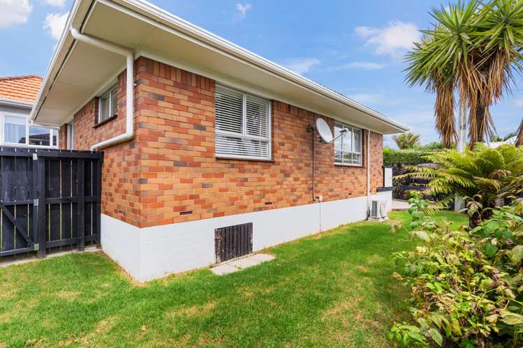 2/5 Porchester Road Papakura_9