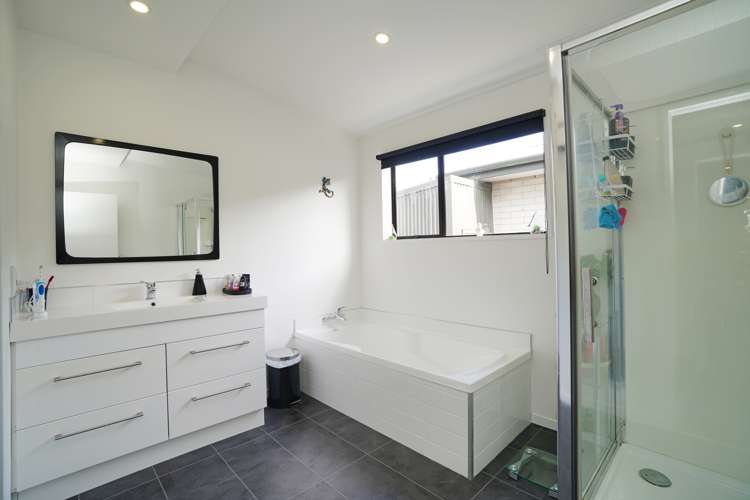 4 Mcwilliam Avenue Winton_5