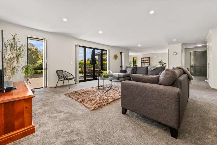 1 Simpson Crescent Raumati Beach_10