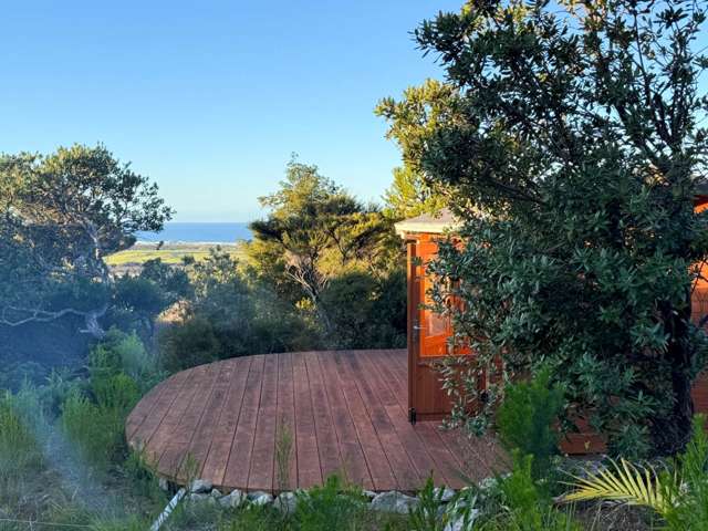 Land, Bush, Sea, Privacy & Stunning Location