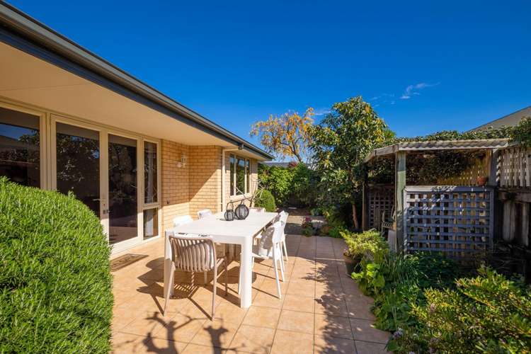 2 Bella Grove Way The Wood_18