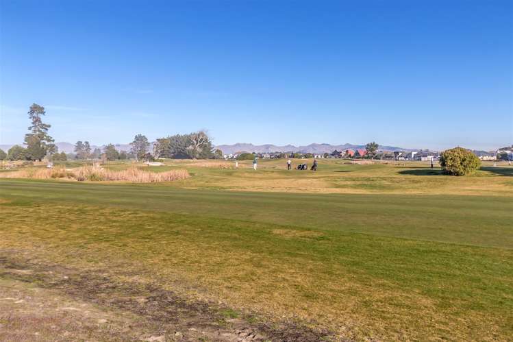 2 Anglesea Avenue Parklands_16