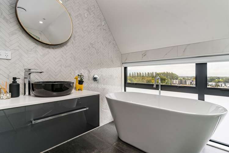 603/12 Latimer Square Christchurch Central_13