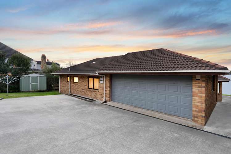 54 Spinnaker Drive Te Atatu Peninsula_16