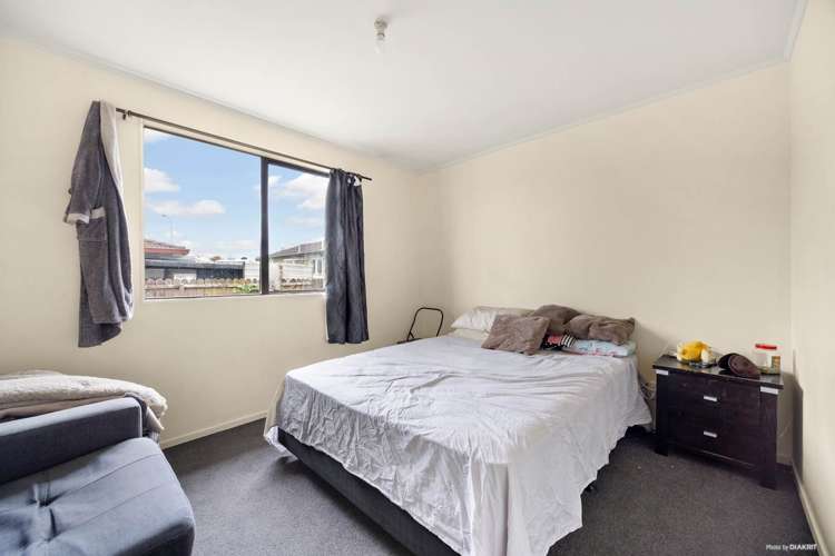 2/22 Trimdon Street Randwick Park_7