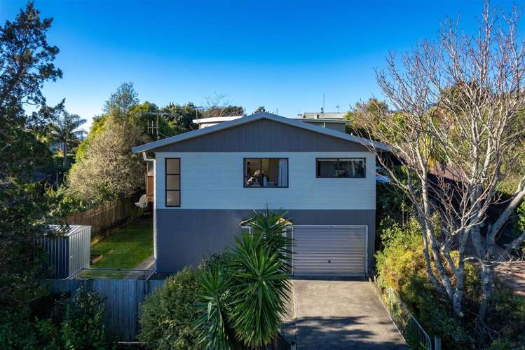 1/12 Farnham Drive Richmond_24