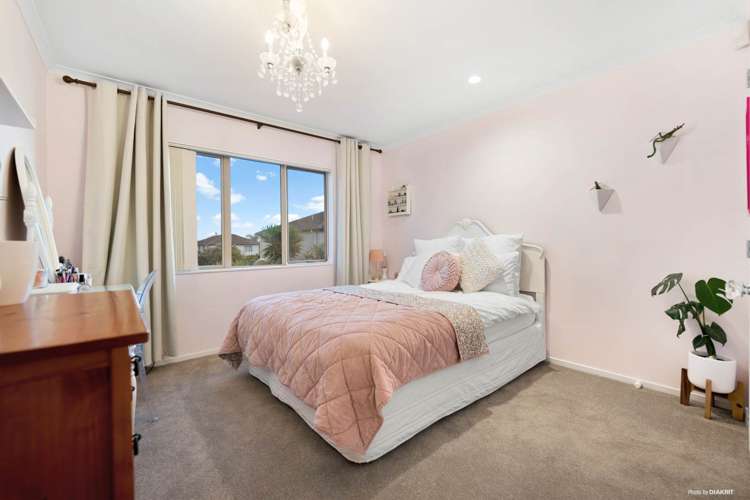 40 Maypark Crescent Flat Bush_17