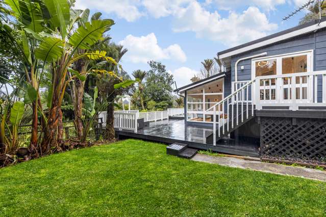 157 Woodlands Park Road Titirangi_2