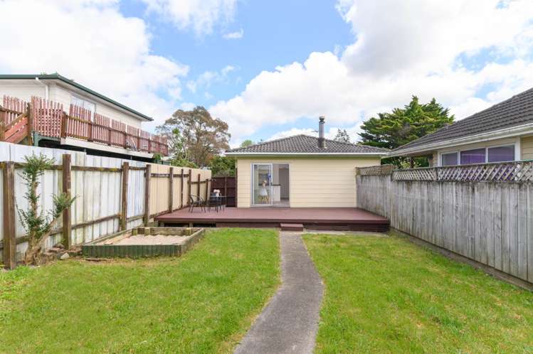 4 Scarlet Drive Ranui_5