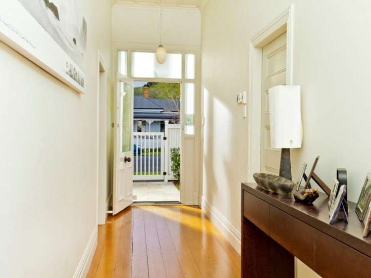 18 Allenby Avenue Devonport_15