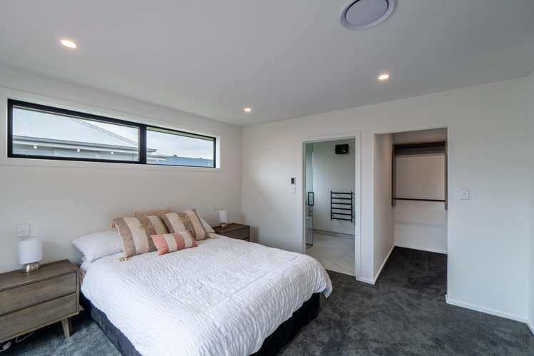 99 Hoffman Court Waikiwi_12