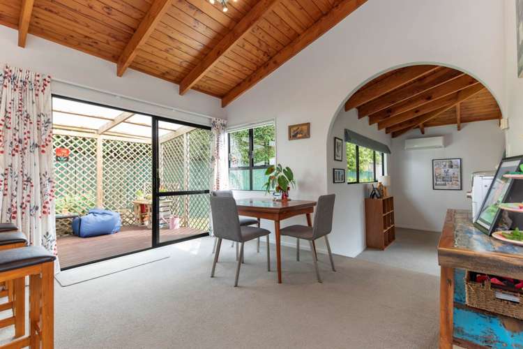 26a Geneva Place Blockhouse Bay_11