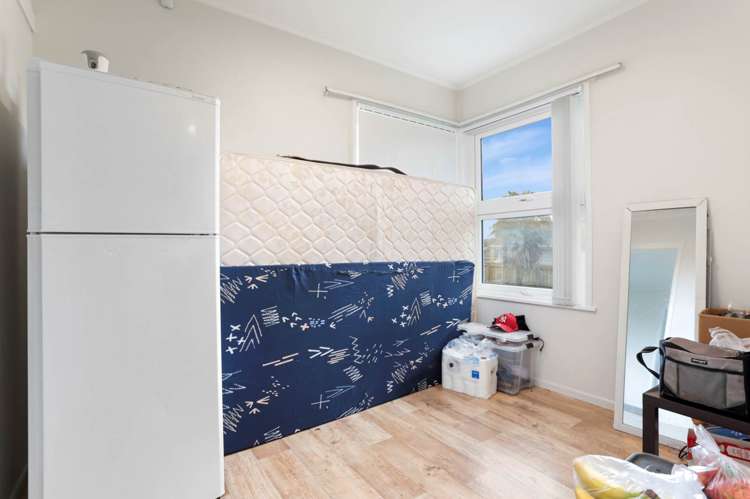 38 Hobart Crescent Wattle Downs_13