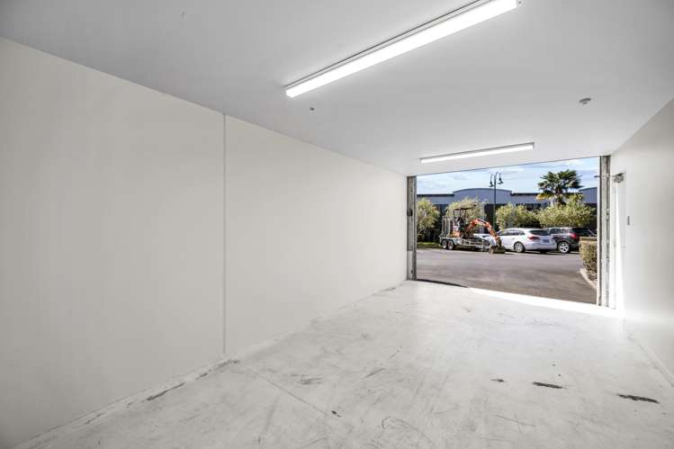 20/6 Airborne Road Albany_6