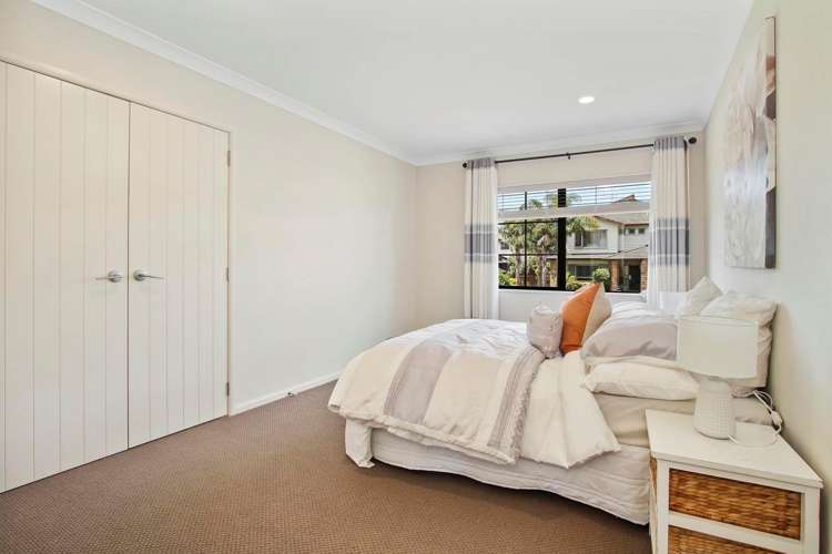 9 Wye Oak Drive Schnapper Rock_11