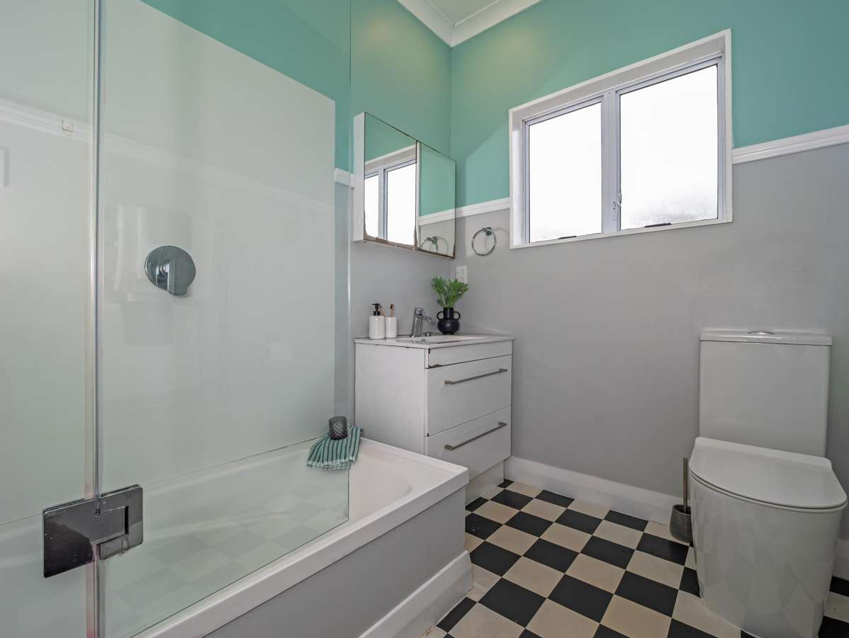 385 Botanical Road_2
