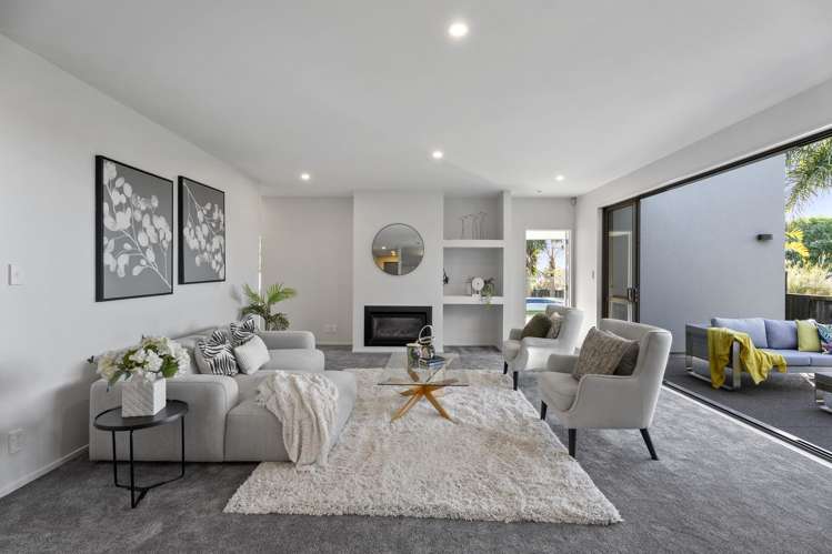 48 Columbia Crescent_1