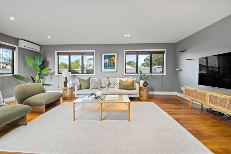 38 Wainui Avenue Point Chevalier_15