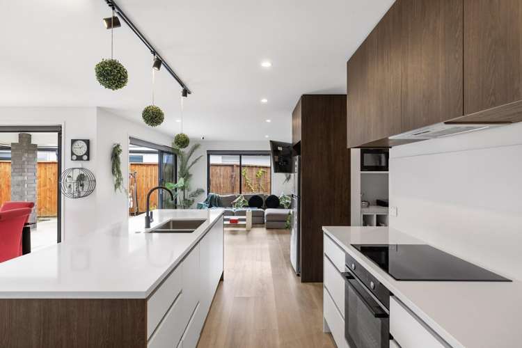 4 Petariki Way Pyes Pa_4