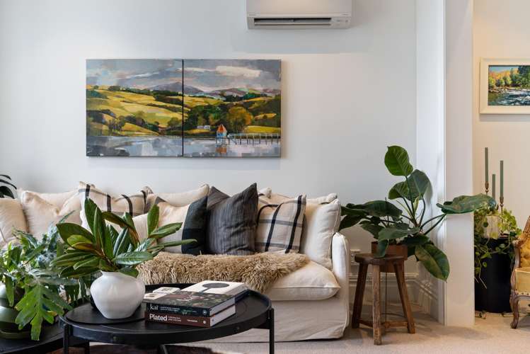 110 Office Road Merivale_10