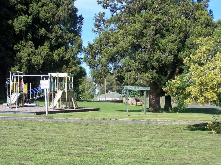 9 Pioneer Crescent Arapuni_21