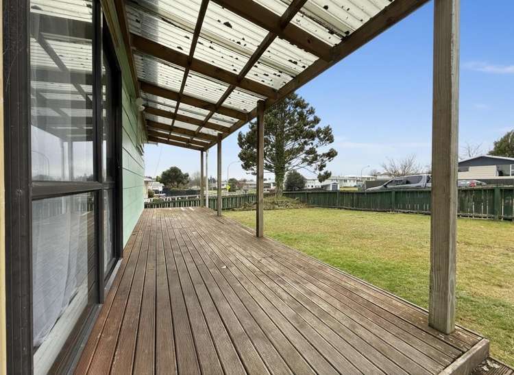 98 Arawa Crescent_1