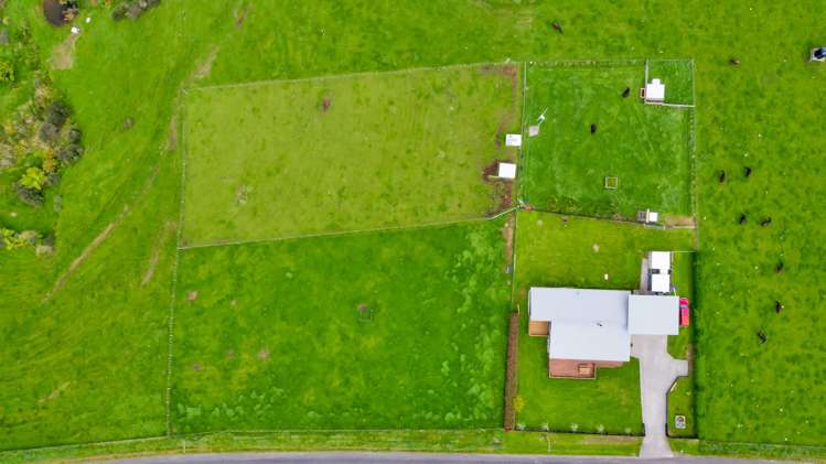 1296 Meremere Road Ohangai_18